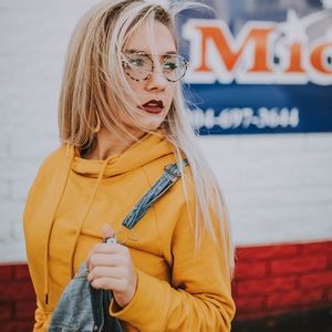 Meet your Posher, Kylie